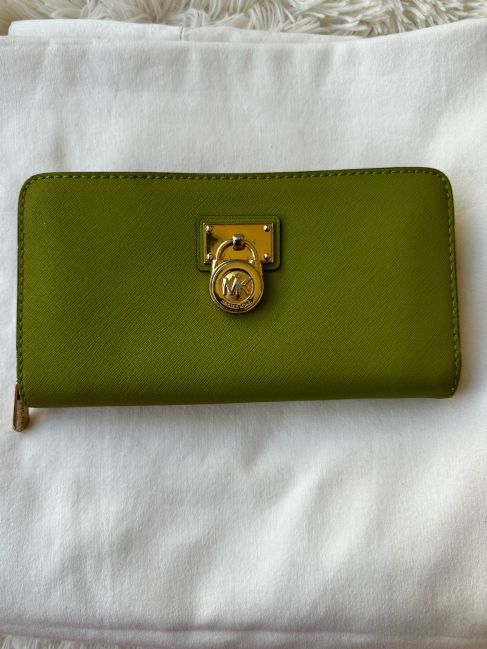 Michael Kors Hamilton Leather Continental Wallet Green Zip Around Gold Lock